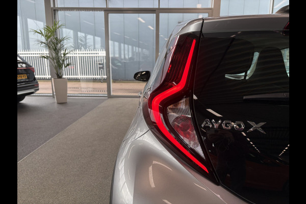 Toyota Aygo X 1.0 VVT-i MT Play 5-drs. CAMERA/CARPLAY/DAB/ADAPT.CRUISE