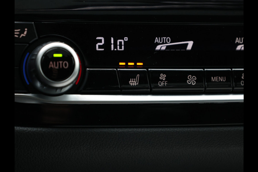 BMW 5 Serie Touring 530i High Executive M-Sport 20inch / Bernina Grau / Pano / Camera / Laser