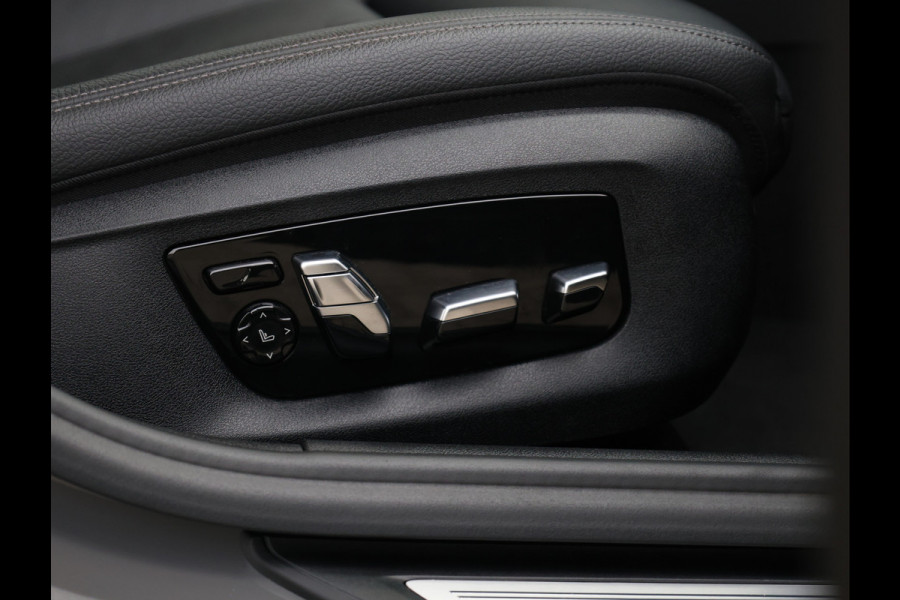 BMW 5 Serie Touring 530i High Executive M-Sport 20inch / Bernina Grau / Pano / Camera / Laser