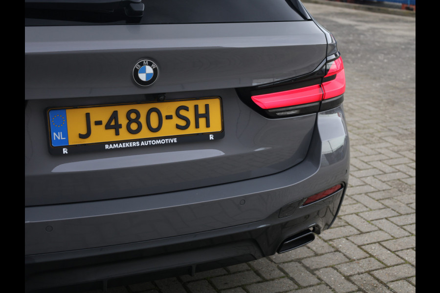BMW 5 Serie Touring 530i High Executive M-Sport 20inch / Bernina Grau / Pano / Camera / Laser