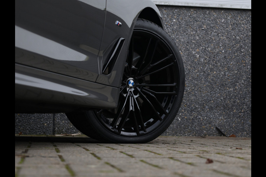 BMW 5 Serie Touring 530i High Executive M-Sport 20inch / Bernina Grau / Pano / Camera / Laser