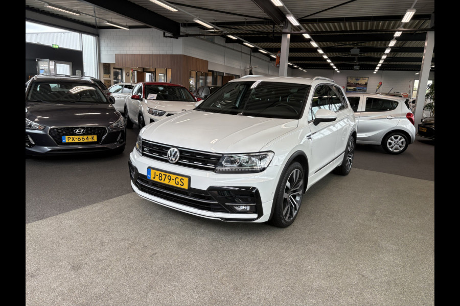 Volkswagen Tiguan 1.5 TSi 150pk DSG Highline Business R-Line CAMERA/VIRTUAL/20INCH/ORYX WHITE PEARL