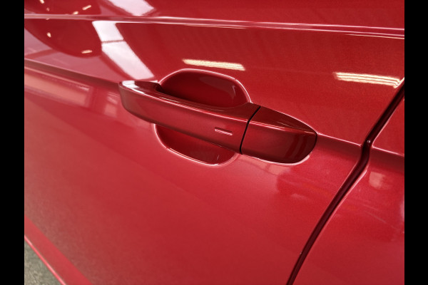 Volkswagen Taigo 1.0 TSi DSG R-Line Business SCHUIFDAK/KEYLESS/CAMERA/18INCH/DODEHOEK/ADAPT.CRUISE