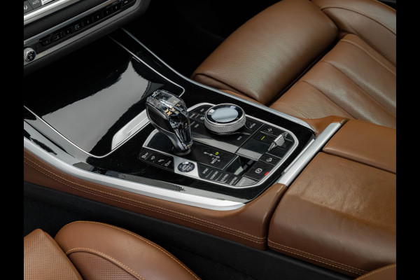 BMW X5 xDrive40i M-Sport - 7p - Pano - Trekhaak - Adaptive Air - Active Steering - 7-Zits