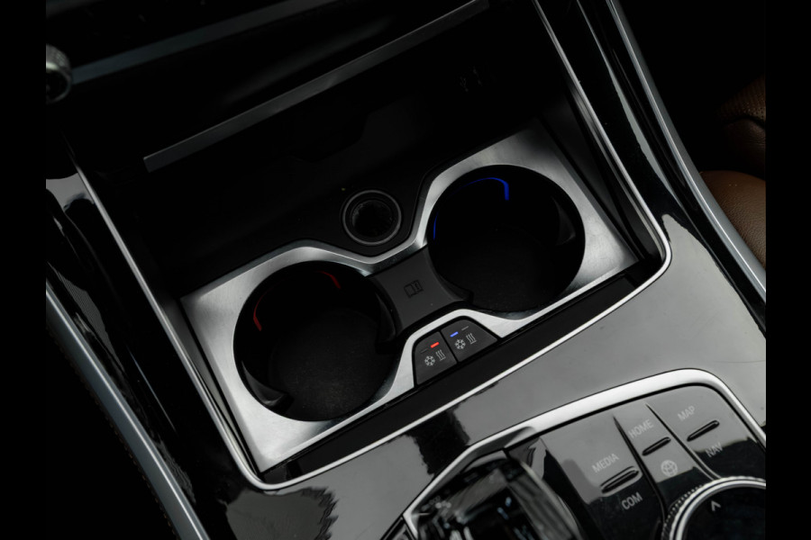 BMW X5 xDrive40i M-Sport - 7p - Pano - Trekhaak - Adaptive Air - Active Steering - 7-Zits