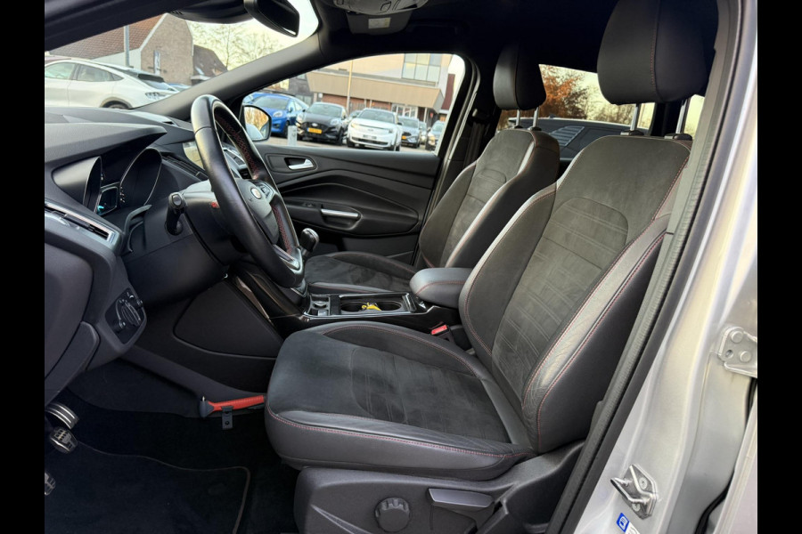 Ford Kuga 1.5 EcoBoost ST Line 150pk Achteruitrijcamera | Bi-Xenon Koplampen | Voorruit verwarming | 2.000kg Trekgewicht