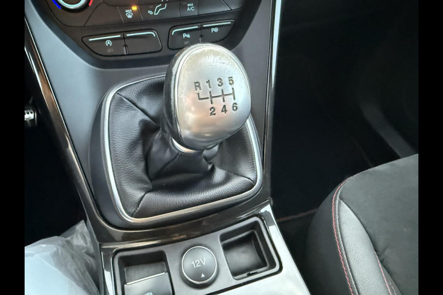 Ford Kuga 1.5 EcoBoost ST Line 150pk Achteruitrijcamera | Bi-Xenon Koplampen | Voorruit verwarming | 2.000kg Trekgewicht