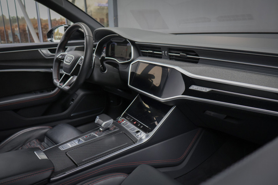 Audi A6 Avant RS 6 TFSI quattro | KERAMISCH | ACHTERASBESTURING | ADAPTIVE CRUISE | 360 CAMERA | TREKHAAK | SFEERVERLICHTING | CARBON IN