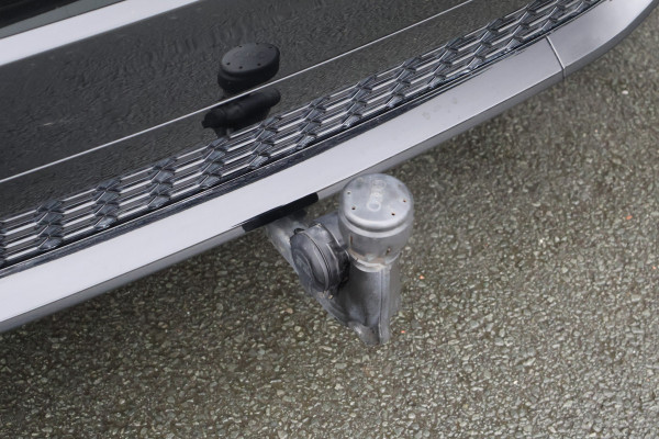 Audi A6 Avant RS 6 TFSI quattro | KERAMISCH | ACHTERASBESTURING | ADAPTIVE CRUISE | 360 CAMERA | TREKHAAK | SFEERVERLICHTING | CARBON IN