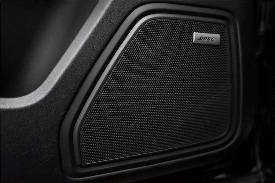 Porsche Macan 2.0 Pano Sport Design & Chrono ACC Bose Luchtvering