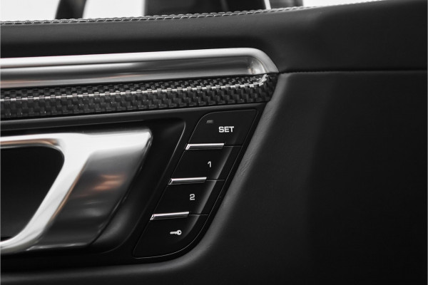 Porsche Macan 2.0 Pano Sport Design & Chrono ACC Bose Luchtvering