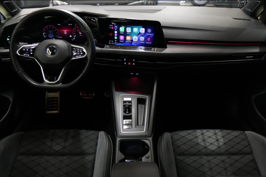 Volkswagen Golf 1.5 eTSI R-Line Business PANO/HK/CAM/CARPLAY/ACC/DCC/VOL