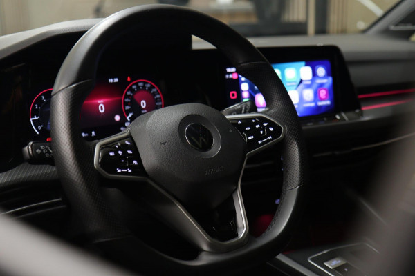 Volkswagen Golf 1.5 eTSI R-Line Business PANO/HK/CAM/CARPLAY/ACC/DCC/VOL