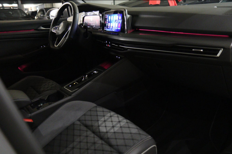 Volkswagen Golf 1.5 eTSI R-Line Business PANO/HK/CAM/CARPLAY/ACC/DCC/VOL