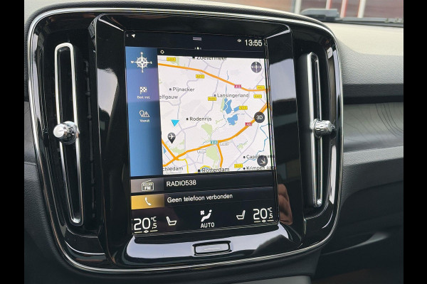 Volvo XC40 1.5 T5 261PK Plug-in hybrid Ultimate Bright SOH 99% | Skyroof | HK Audio | A-Camera | Climate Pack | Pilot- Park Assist