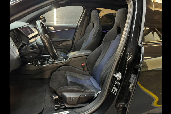 BMW 1-serie 118i High Executive M Sport Pano|M Seat|Sfeer
