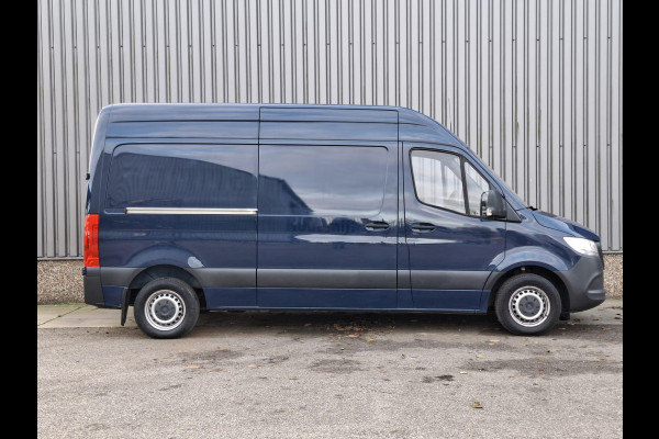 Mercedes-Benz Sprinter 311 CDI GB L2 FWD Functional 3.5T 311 CDI L2H2 / AIRCO / CAMERA / 3 ZITS / DEALER ONDERHOUDEN / NAVI