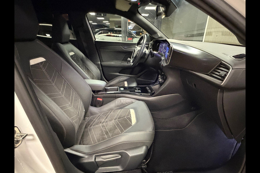 Opel Mokka 1.2 Turbo Elegance AUT. ACC CAMERA PARKEERSENSOREN VOOR EN ACHTER NAVI STUURVERWARMING STOELMASSAGE STOELVERWARMING