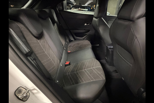 Opel Mokka 1.2 Turbo Elegance AUT. ACC CAMERA PARKEERSENSOREN VOOR EN ACHTER NAVI STUURVERWARMING STOELMASSAGE STOELVERWARMING