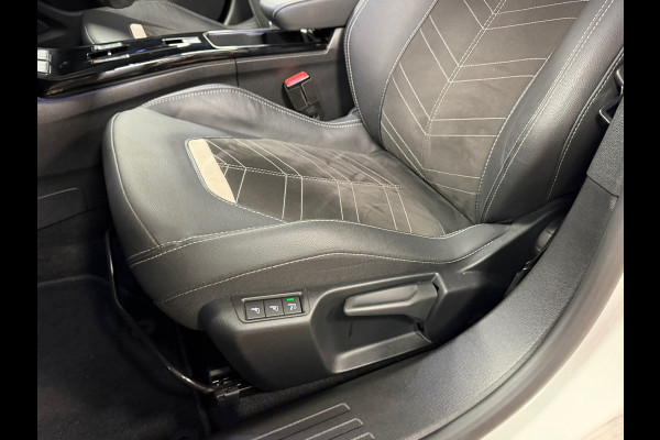 Opel Mokka 1.2 Turbo Elegance AUT. ACC CAMERA PARKEERSENSOREN VOOR EN ACHTER NAVI STUURVERWARMING STOELMASSAGE STOELVERWARMING