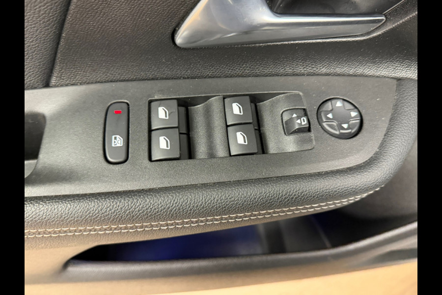 Opel Mokka 1.2 Turbo Elegance AUT. ACC CAMERA PARKEERSENSOREN VOOR EN ACHTER NAVI STUURVERWARMING STOELMASSAGE STOELVERWARMING