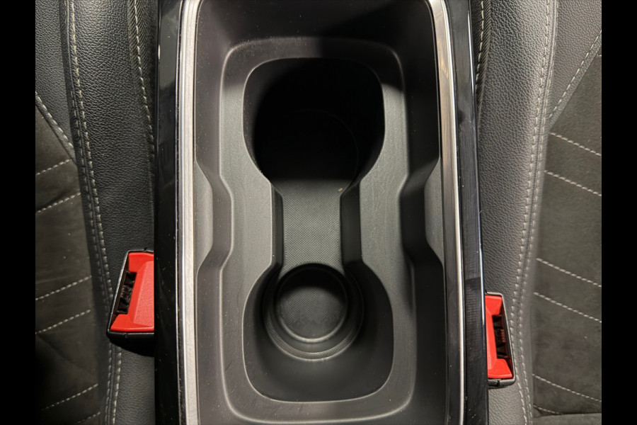 Opel Mokka 1.2 Turbo Elegance AUT. ACC CAMERA PARKEERSENSOREN VOOR EN ACHTER NAVI STUURVERWARMING STOELMASSAGE STOELVERWARMING