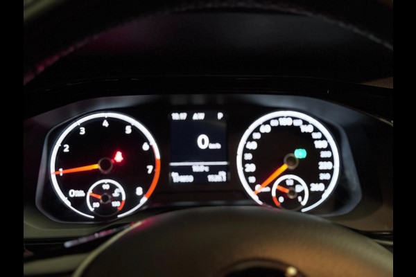 Volkswagen Polo 1.0 TSI Comfortline Business DSG | KEYLESS | CARPLAY