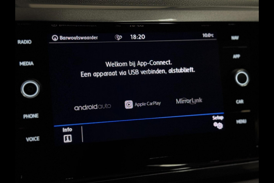 Volkswagen Polo 1.0 TSI Comfortline Business DSG | KEYLESS | CARPLAY