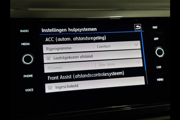 Volkswagen Polo 1.0 TSI Comfortline Business DSG | KEYLESS | CARPLAY