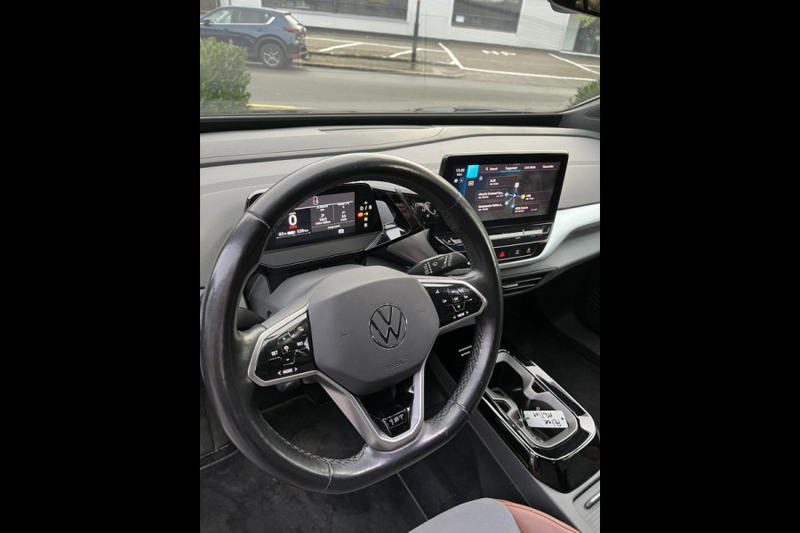Volkswagen ID.4 First 77 kWh First edition Navigatie Camera Stoelverw.