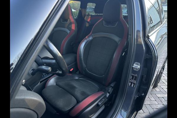 MINI Clubman 2.0 Cooper S Chili Serious Business JCW Panoramadak Harman/Kardon Keyless Cruise Stoelverw. John Cooper Works 18''LM