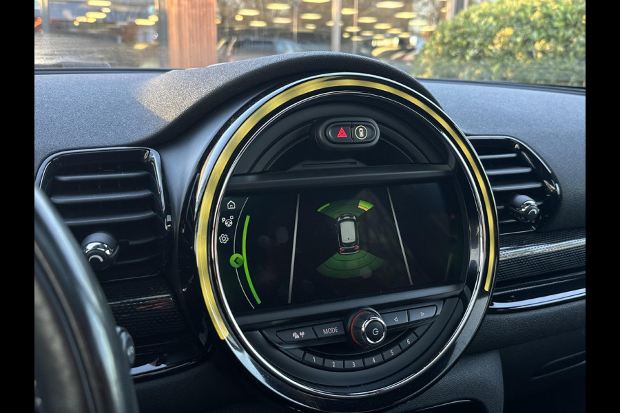 MINI Clubman 2.0 Cooper S Chili Serious Business JCW Panoramadak Harman/Kardon Keyless Cruise Stoelverw. John Cooper Works 18''LM