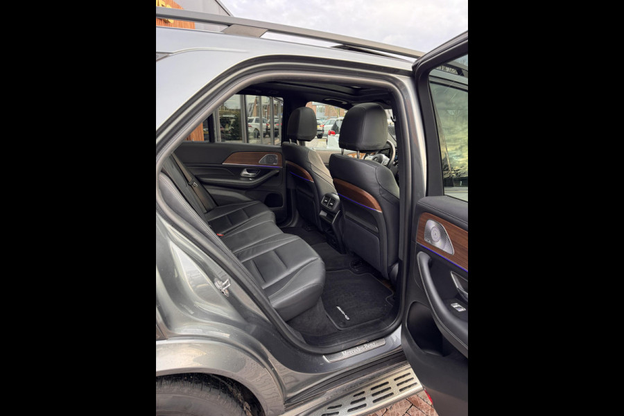 Mercedes-Benz GLE 450 4MATIC Premium Plus AMG Luchtvering Pano Treeplanken Navi Burmeister 22”