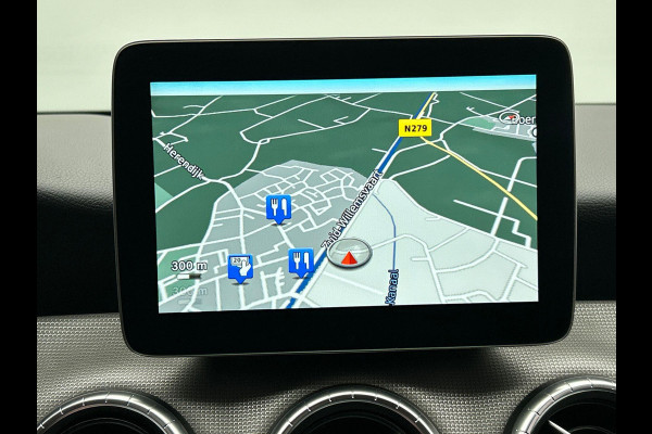 Mercedes-Benz CLA-Klasse Shooting Brake 180 Lease Edition Ambition Trekhaak Camera Navigatie