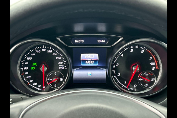 Mercedes-Benz CLA-Klasse Shooting Brake 180 Lease Edition Ambition Trekhaak Camera Navigatie