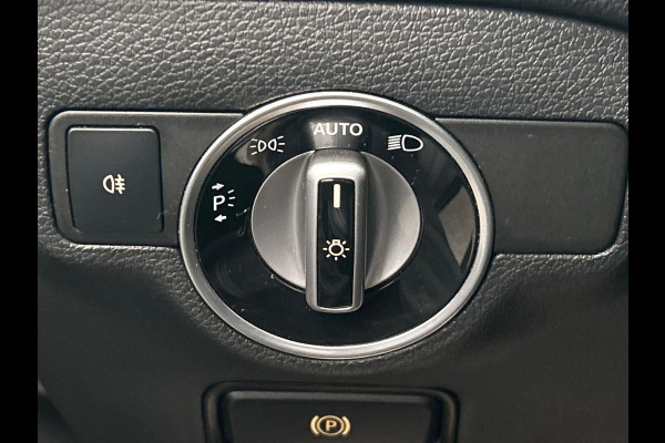Mercedes-Benz CLA-Klasse Shooting Brake 180 Lease Edition Ambition Trekhaak Camera Navigatie
