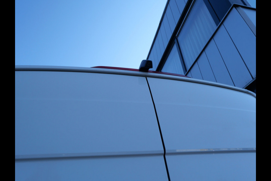 Volkswagen Crafter 35 2.0 TDI L4H3 COMFORTLINE | AUTOMAAT | NAVI | CARPLAY | CAMERA | CRUISE!!