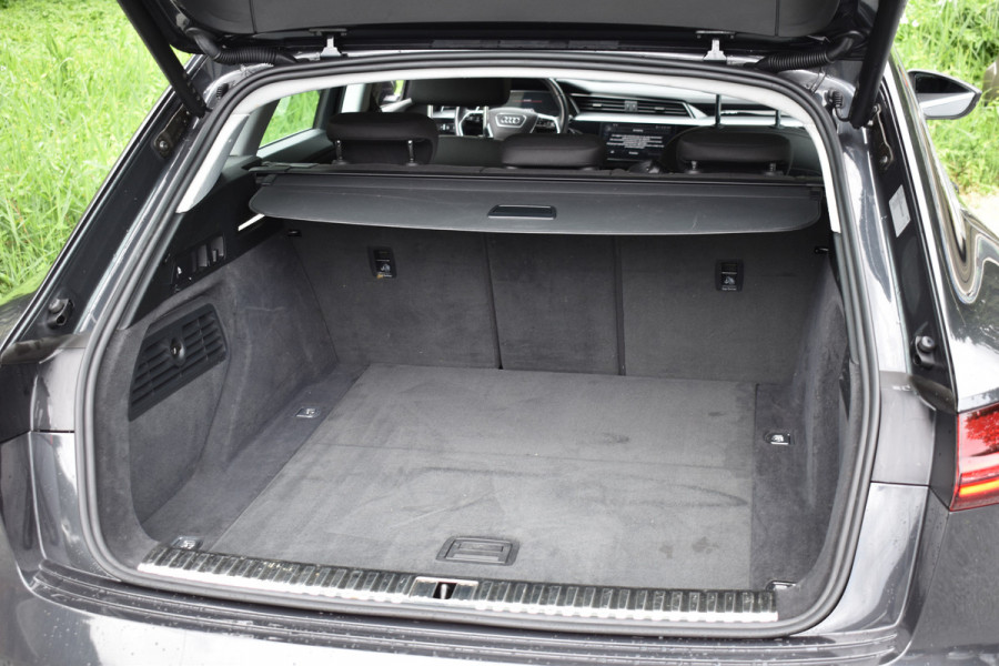 Audi e-tron 50 QUATTRO BUSINESS EDITION 71 kWh CAMERA/MEMORY/LUCHTVERING