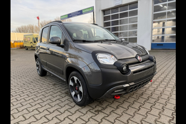 Fiat Panda 1.0 Hybrid Cross (BOVAG/RIJKLAARPRIJS)
