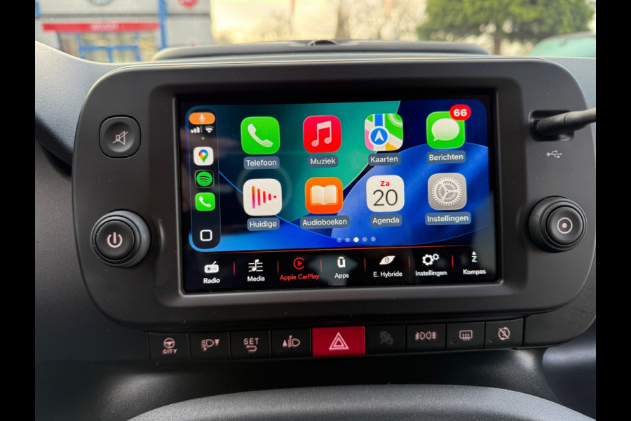 Fiat Panda 1.0 Hybrid Cross (BOVAG/RIJKLAARPRIJS)