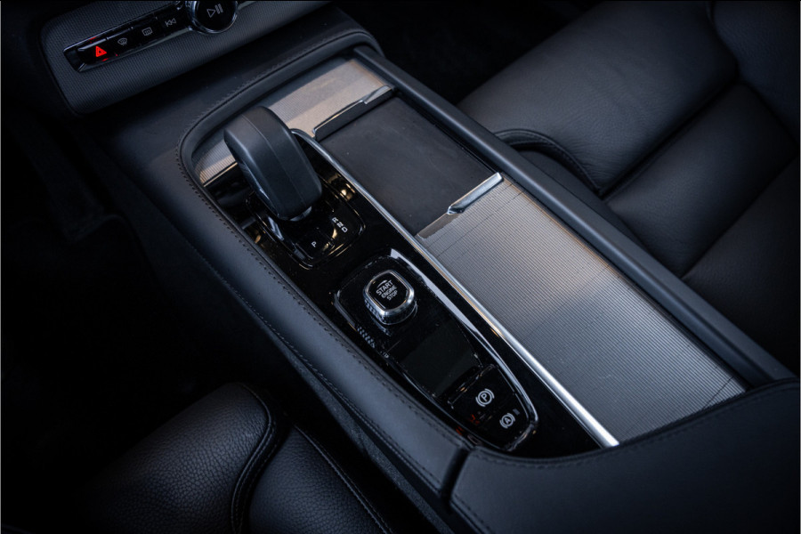 Volvo XC90 2.0 T8 Plug-in hybrid AWD Ultra Bright - Panorama l H&K | 360 Camera | Memory | Stuur & Stoelverwarming