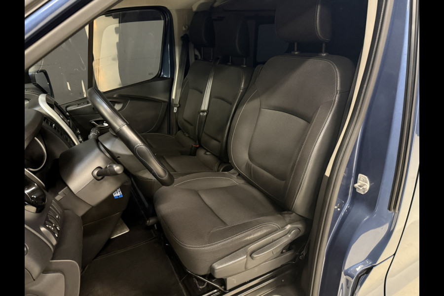 Renault Trafic 2.0 dCi 170PK Automaat T29 L2H1 DC 6-pers 2x schuifdeur Luxe | Trekhaak | Camera | LED | Navi