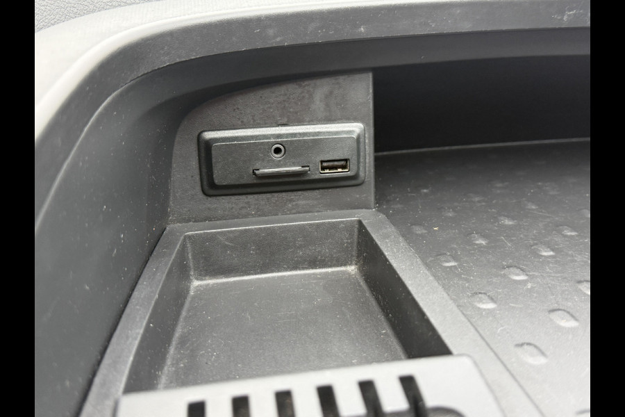 Renault Trafic 2.0 dCi 170PK Automaat T29 L2H1 DC 6-pers 2x schuifdeur Luxe | Trekhaak | Camera | LED | Navi