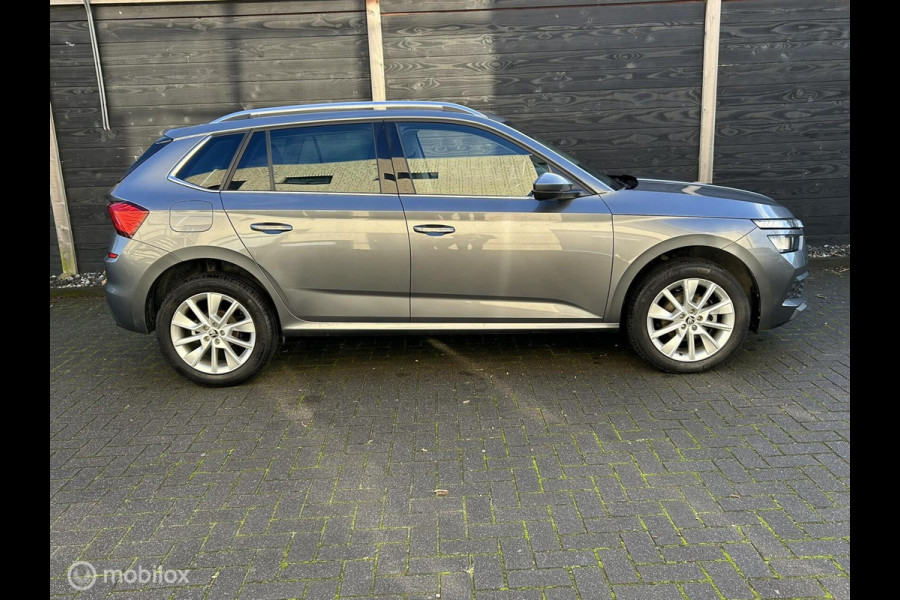 Škoda Kamiq 1.0 TSI Ambition DSG AUTOMAAT / FM nav / Carplay / 17" / Clima