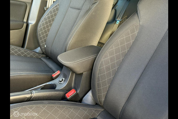 Škoda Kamiq 1.0 TSI Ambition DSG AUTOMAAT / FM nav / Carplay / 17" / Clima