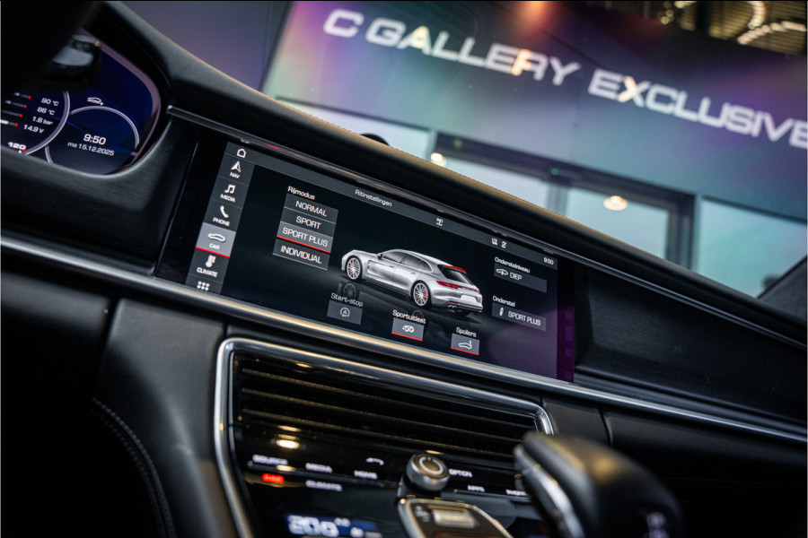 Porsche Panamera Sport Turismo 4.0 GTS Sport Chrono l Panorama l Memory l Luchtvering