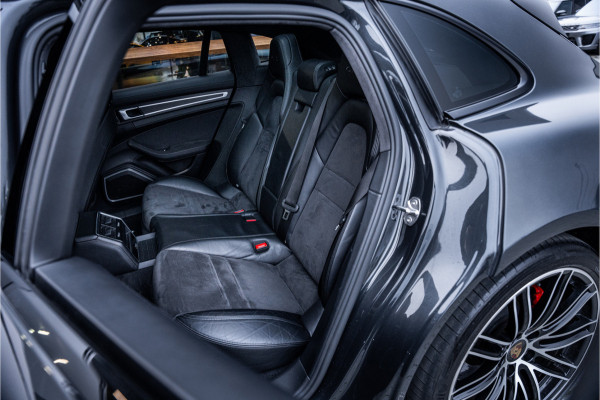 Porsche Panamera Sport Turismo 4.0 GTS Sport Chrono l Panorama l Memory l Luchtvering