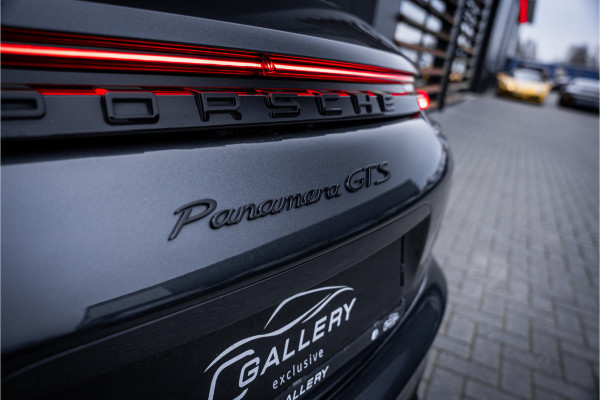 Porsche Panamera Sport Turismo 4.0 GTS Sport Chrono l Panorama l Memory l Luchtvering