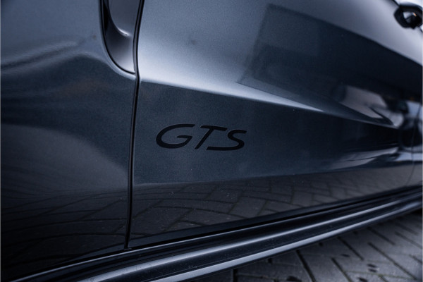 Porsche Panamera Sport Turismo 4.0 GTS Sport Chrono l Panorama l Memory l Luchtvering