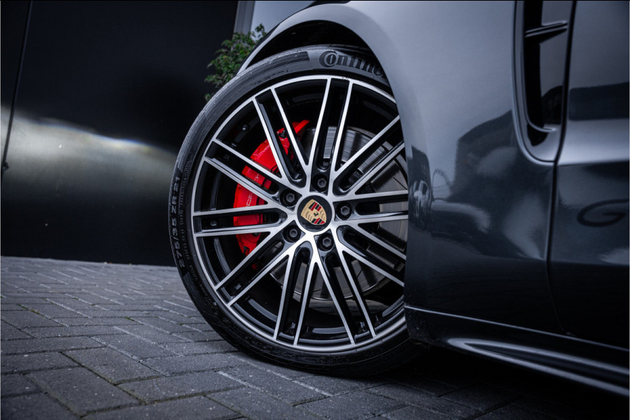 Porsche Panamera Sport Turismo 4.0 GTS Sport Chrono l Panorama l Memory l Luchtvering